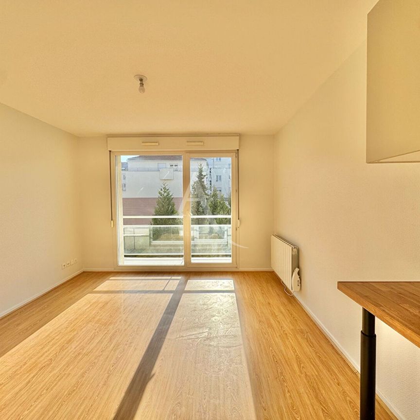 Location Appartement 1 pièce 25m² - Photo 1