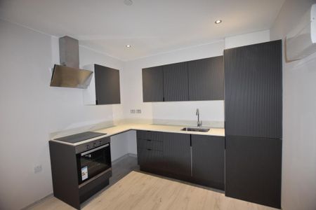 1 bedroom flat to rent - Photo 4