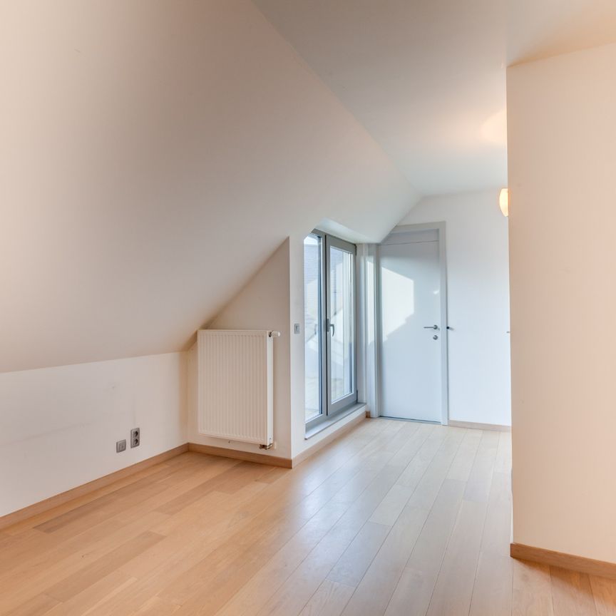 Fijn 1 slaapkamer appartement met 2 terrassen - Photo 1