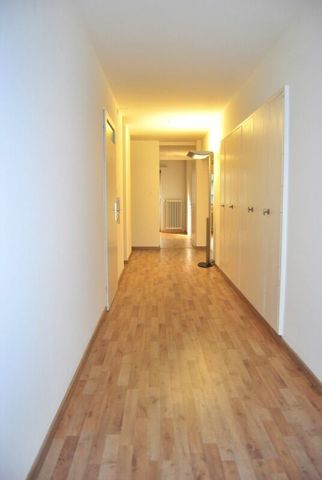 Gemütliche 5-Zimmer-Wohnung in Gossau – ideal für Familien und schöner Aussicht! - Photo 2