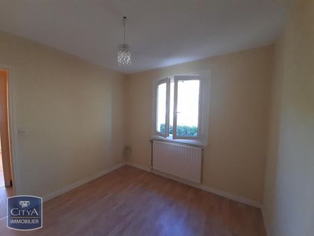 Location Maison 4 pièces 74m² LE BLANC 36300 - Photo 3