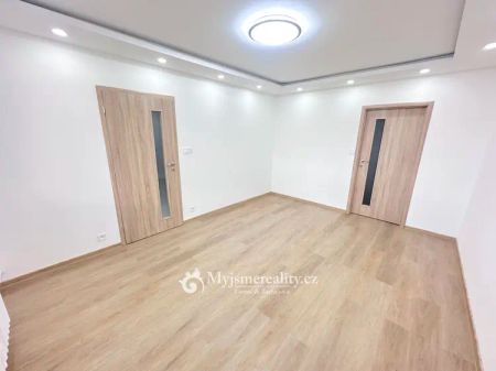 Pronájem luxusního bytu 3+1, 73 m - Fotografie 4