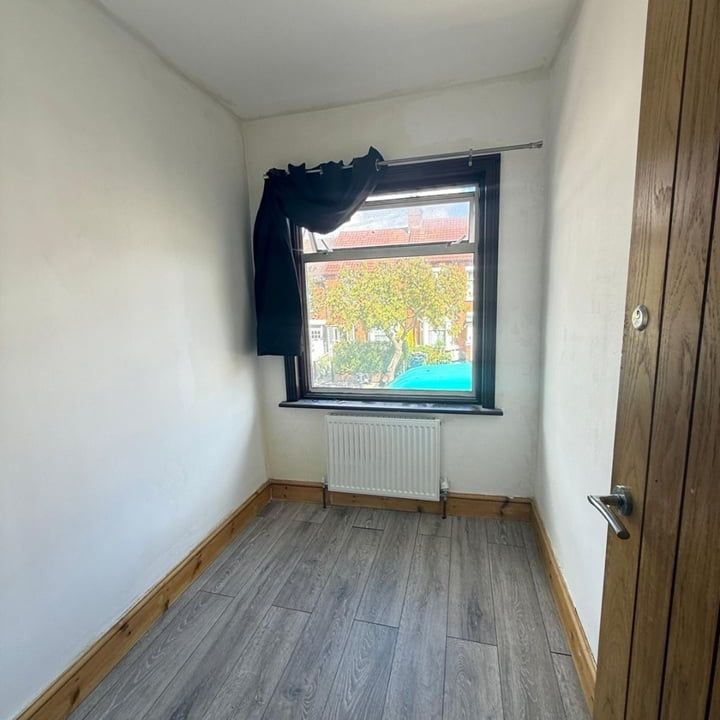 Room in a Shared House, Wyvenhoe Road, HA2 - Photo 1