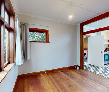 CENTRALLY LOCATED 4 BEDROOM HOME - Photo 6