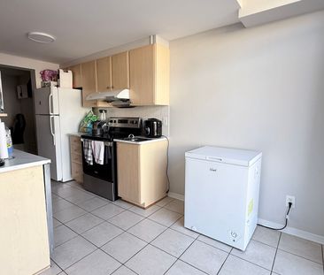 For Lease - 261 Monaco Place, Orleans - Cumberland and Area, Ontario - Photo 4