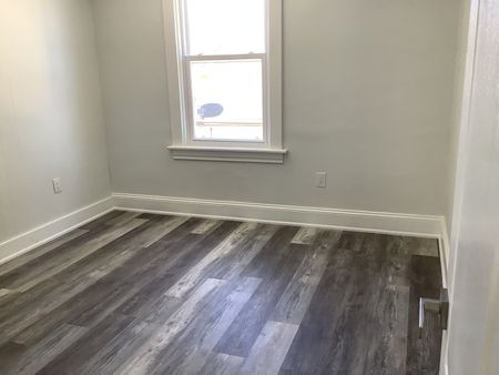 For Lease - 90 Kent St Street Unit# 3, Haldimand, Ontario - Photo 5