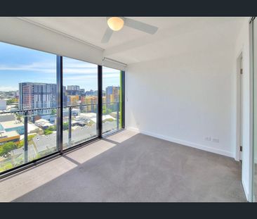 Modern Inner-City Living With Valley Views - Photo 1