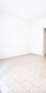 Location Appartement 1 pièce 19m² ANGERS 49100 - Photo 4