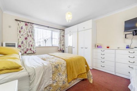 2 bedroom detached bungalow to rent - Photo 3