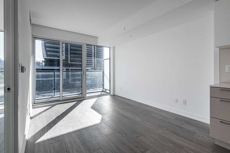 For Lease - 19 Western Battery Road Unit# 301, Toronto, Ontario - Photo 2