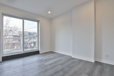 For Lease - 499 St Clarens Avenue Unit# Unit 2, Toronto, Ontario - Photo 5