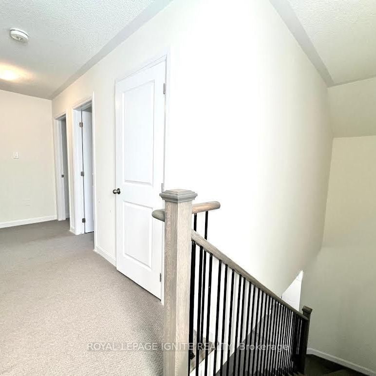 For Lease - 126 Gildersleeve Boulevard, Loyalist, Ontario - Photo 1