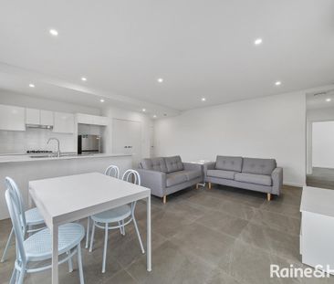 Two Spacious Three Bedroom Apartments to Choose From! - Photo 3