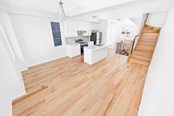 For Lease - 5979 Saigon Street Unit# 8, Mississauga, Ontario - Photo 1