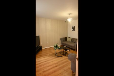 3 Bed Semi-Detached House, Barmouth Way, L5 - Photo 2