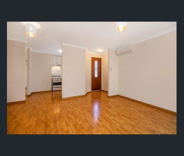 Amazing location! - Photo 1