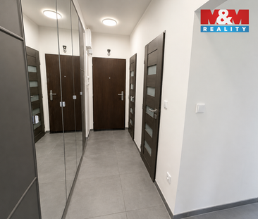 Pronájem bytu 2+1 54 m², Emila Filly 1960, Louny - Photo 3