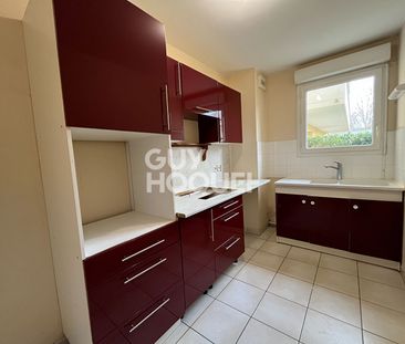 APPARTEMENT T3 - REZ-DE-JARDIN - QUARTIER MAIRIE - Photo 4