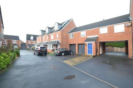 Madeley Court, Madeley, Crewe, CW3 - Photo 3