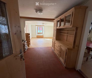 Charmante 4-Zimmer-Wohnung mit Kachelofen in Klosters - Photo 5