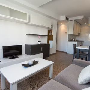 Avinguda de Pius XII, Valencia, Valencian Community 46009 - Photo 3