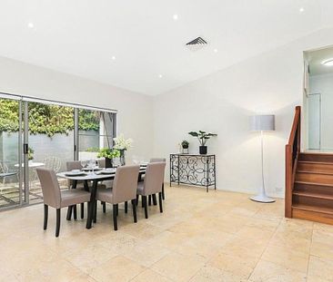 Lovely Residence Situated on a Tranquil&comma; Secluded Street in Chatswood&period; - Photo 1