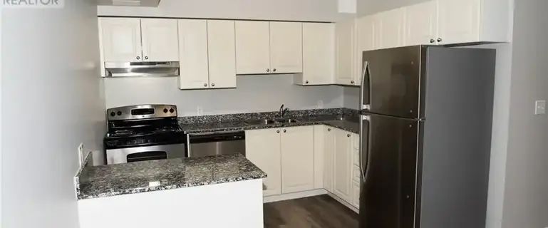 239 AUBURN Drive Unit# 817 | 239 AUBURN Drive Unit# 817, Waterloo - Photo 1