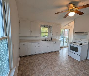 For Lease - 5A South Edgeware Road, St. Thomas, Ontario - Photo 5
