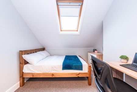 5 bedroom terraced house to rent - Photo 5