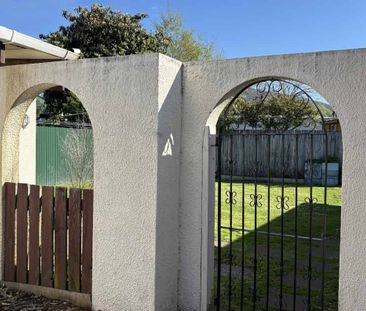 TURANGI - 3 BEDROOMS - Photo 3