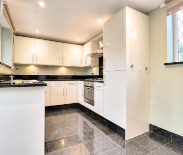 2 bedroom cottage to rent - Photo 3