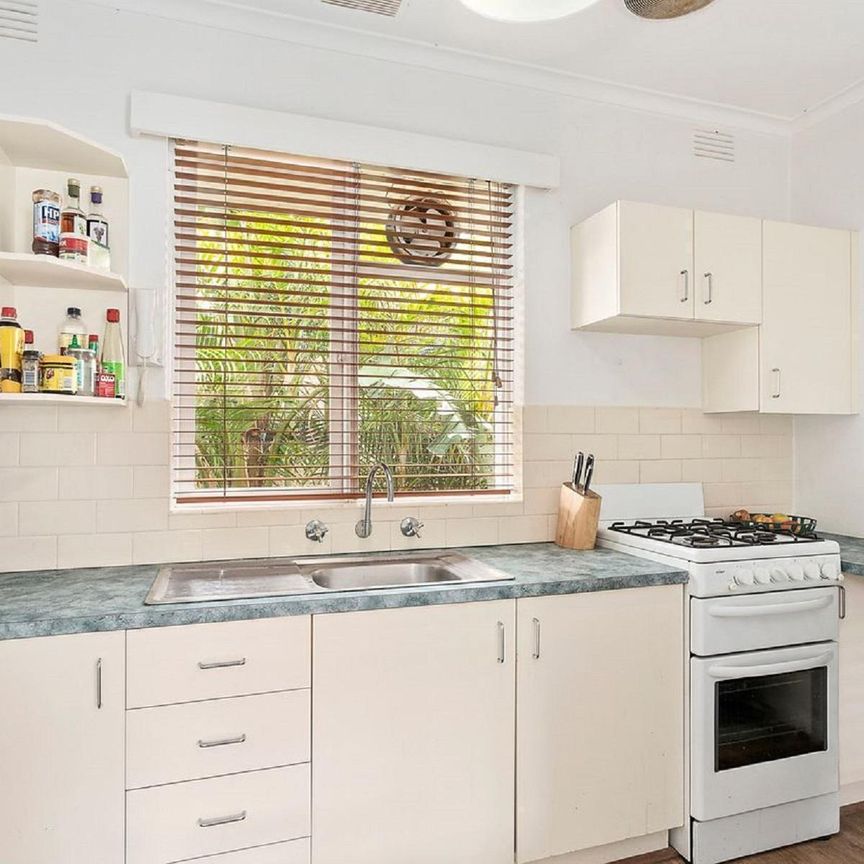 15/13-15 Gourlay Street, Balaclava VIC 3183 - Apartment For Rent | Domain - Photo 1