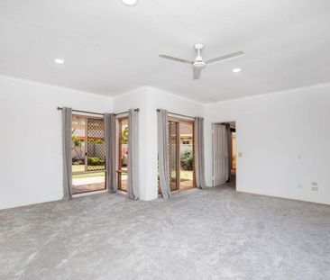 Fall in Love with This Stunning Family Home – Space, Style & Comfor... - Photo 2