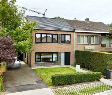 Instapklare gezinswoning met zonnige tuin, drie slaapkamers en gara... - Photo 5