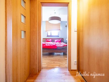 Pronájem bytu 4+kk 131 m2 - Photo 3