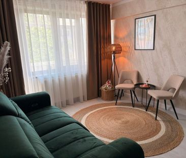 Închiriez Apartament 2 Camere în Zona Centrală – Ren... - Fotografie 5