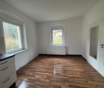 Schöne sonnige 4-Zimmer-Wohnung mit Terasse und großem Garten am Wa... - Foto 1