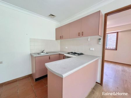 1 BEDROOM GRANNY FLAT IN IDEAL LOCATION - Photo 3