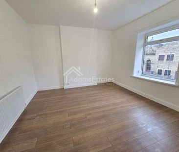 South Street, Dewsbury, WF12 - Photo 1