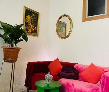 Carrer del Consell de Cent, Barcelona, Catalonia 08011 - Photo 1