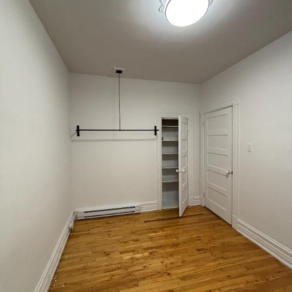 Appartement 4 1/2 - À louer - Photo 1