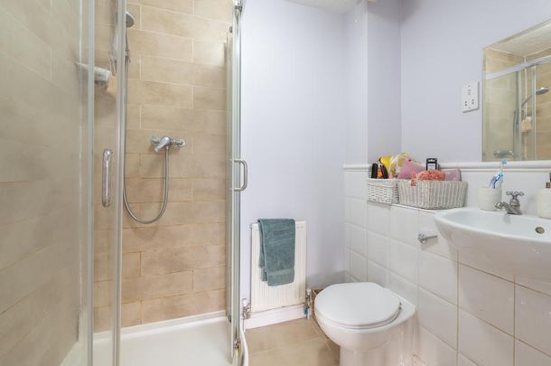 5 bedroom terraced house to rent - Photo 1