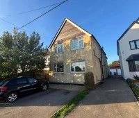 1 bed Apartment - To Let - Photo 6
