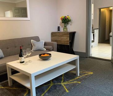 1 bedroom in a house share to rent - Photo 1