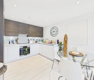 Kingston Close, Maidenhead, Berkshire,SL6 - Photo 6