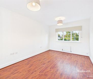 3 bedroom detached house to rent - Photo 5