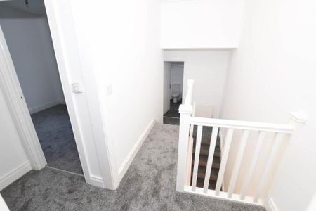 1 Strand Avenue, Millisle, Newtownards, BT22 2BU - Photo 2