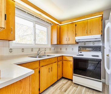 For Lease - 155 Laurel Court Unit# Main, Oshawa, Ontario - Photo 6