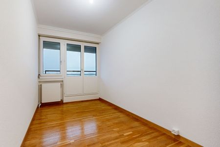 Magnifique appartement proche du Parc Geisendorf ! - Photo 2