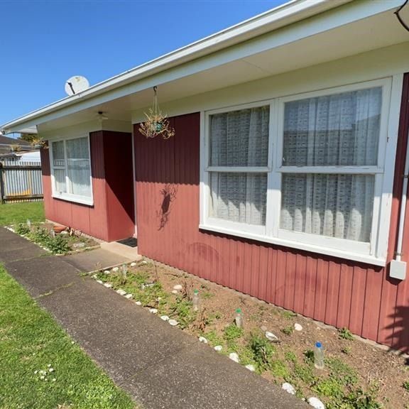 1/7 Thompson Street, Mangere East, Auckland - Photo 1